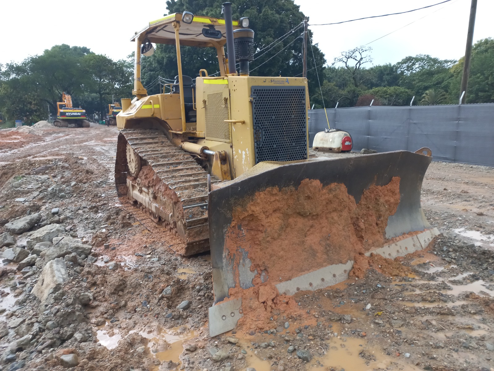 Bulldozer Caterpillar D6M