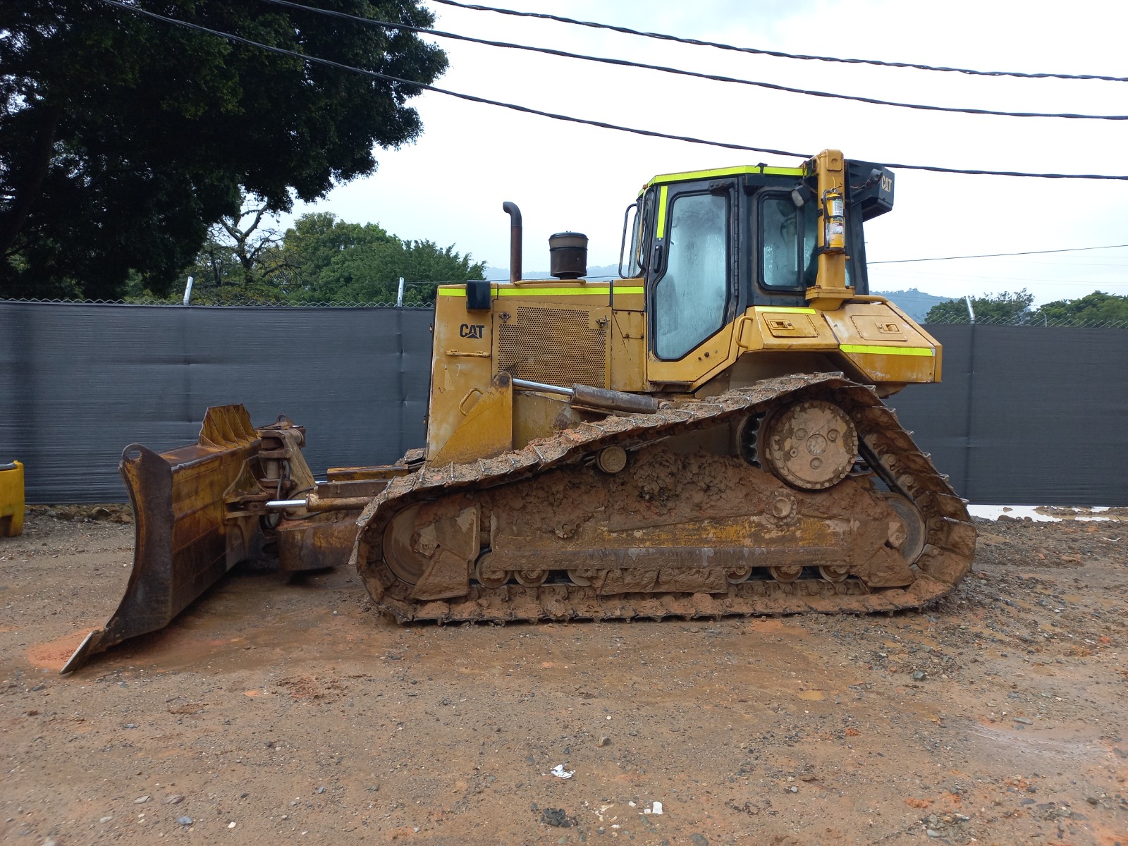 Bulldozer Caterpillar D6M LGP