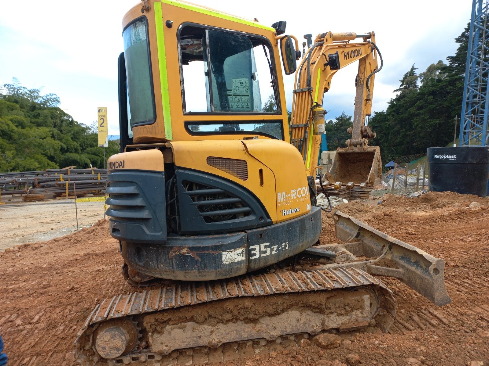 Mini Excavadora de Orugas Hyundai R35Z-9