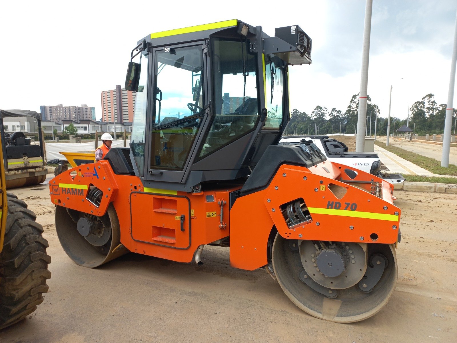 Vibrocompactador Hamm HD70